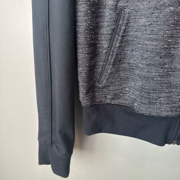 Under Armour Semi Fitted Full Zip Black Jacket Womens Small - Picture 3 of 4